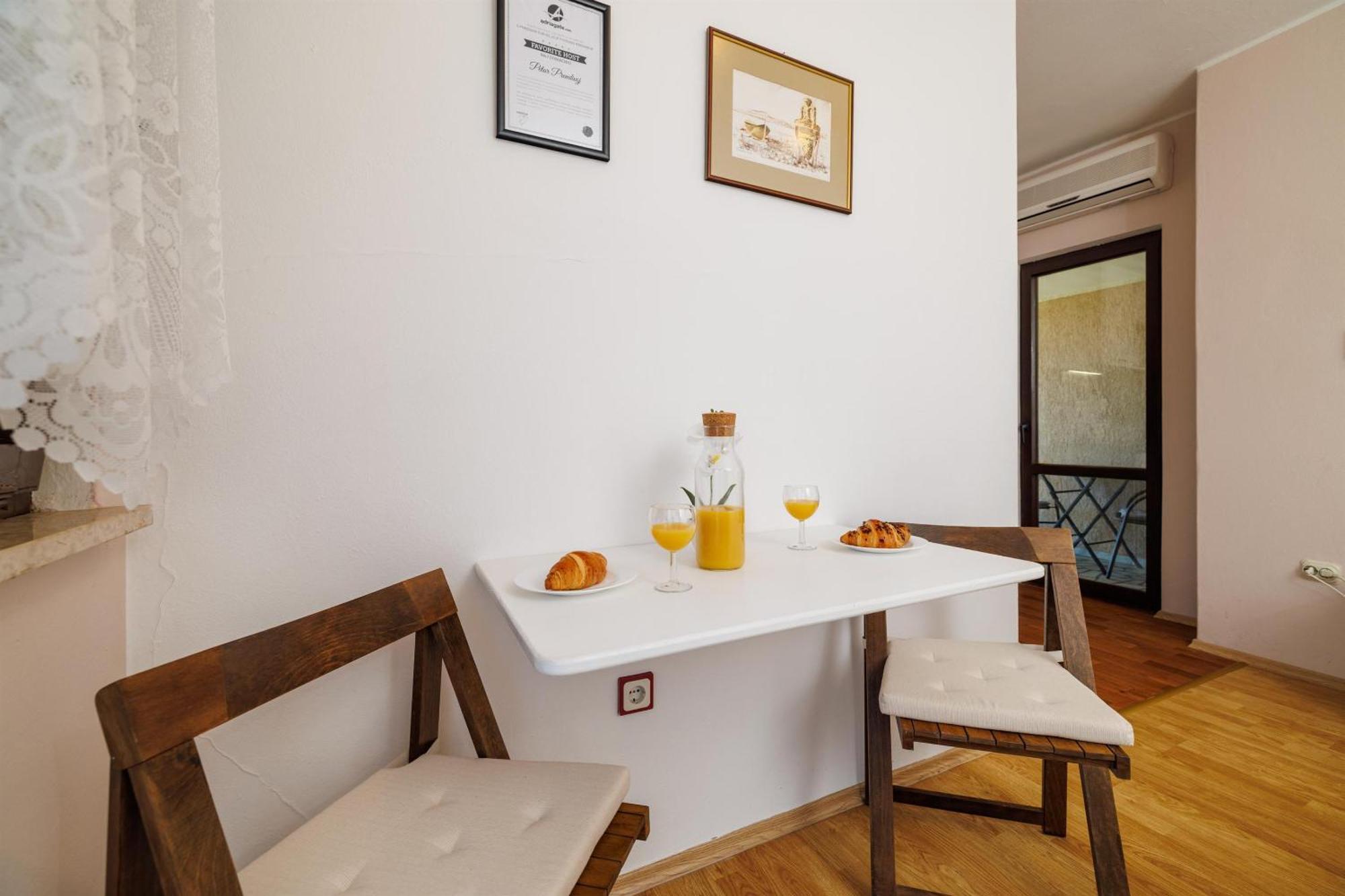 Apartment Petar Poljice Екстер'єр фото